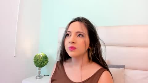 SCARLET online show from 6, 3, 2026