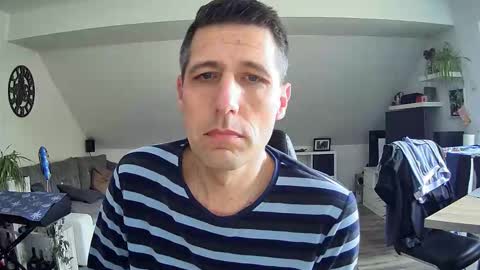 Dildomen online show from 5, 2, 2026