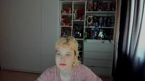 Rina online show from 13, 7, 2026