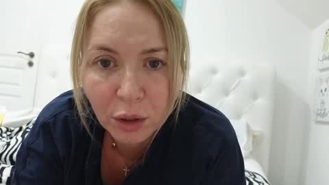 cindy desire online show from 5, 11, 2025