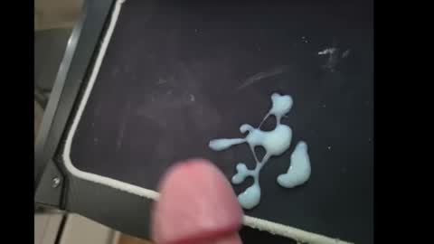 schosch01 online show from 30, 1, 2025