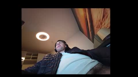 schosch01 online show from 18, 9, 2025