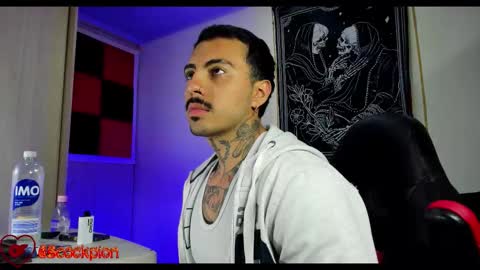 Alejandro help me to reach 200 thumps up online show from 21, 10, 2025