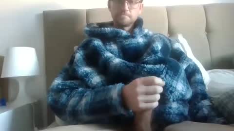 scottish daddy online show from 2, 1, 2025