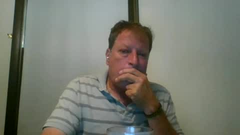 Snapshot of scottpbi52 chatting on 27, 6, 2026 scottpbi52 online show from 27, 6, 2026