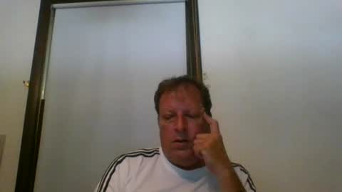 Snapshot of scottpbi52 chatting on 15, 7, 2026 scottpbi52 online show from 15, 7, 2026