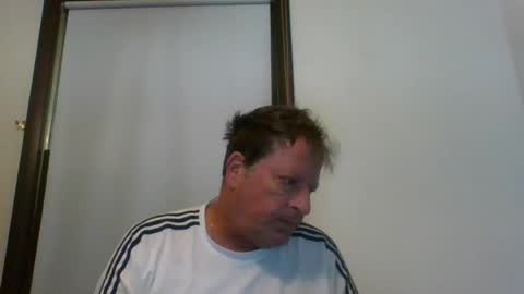 Snapshot of scottpbi52 chatting on 16, 7, 2026 scottpbi52 online show from 16, 7, 2026