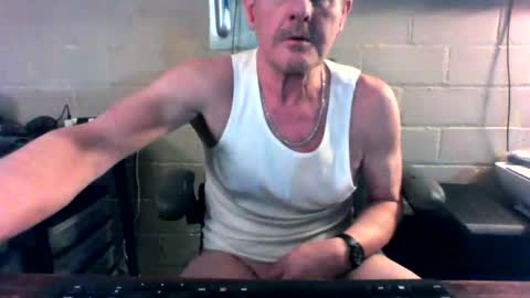 eating pussy  sucking dick online show from 4, 2, 2026