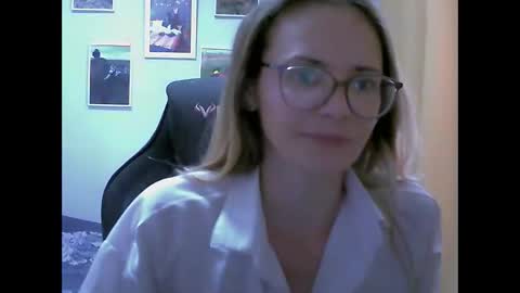 Snapshot of sea_dream chatting on 26, 9, 2025 SEA Dream online show from 26, 9, 2025