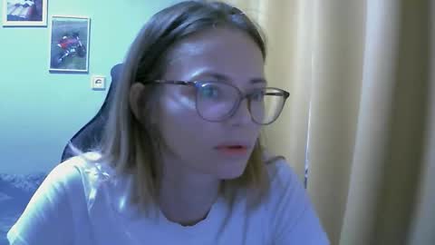 Snapshot of sea_dream chatting on 6, 10, 2025 SEA Dream online show from 6, 10, 2025