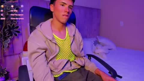 Snapshot of seab_trooy chatting on 19, 11, 2025 SEAN online show from 19, 11, 2025