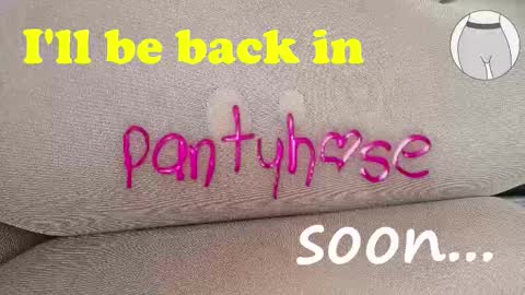 Snapshot of seamlessly chatting on 19, 11, 2025 seamlessly online show from 19, 11, 2025