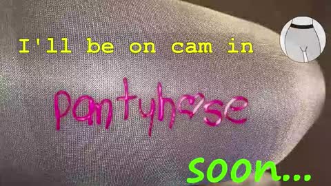 Snapshot of seamlessly chatting on 1, 2, 2026 seamlessly online show from 1, 2, 2026