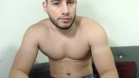 seank_noszka online show from 10, 11, 2025