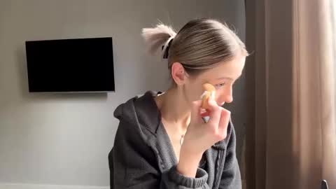 Kate online show from 3, 3, 2026