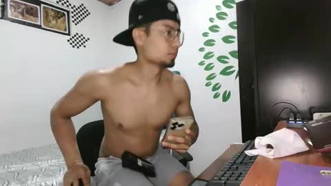 Snapshot of sebas_baby chatting on 19, 10, 2025 SEBASTIAN online show from 19, 10, 2025