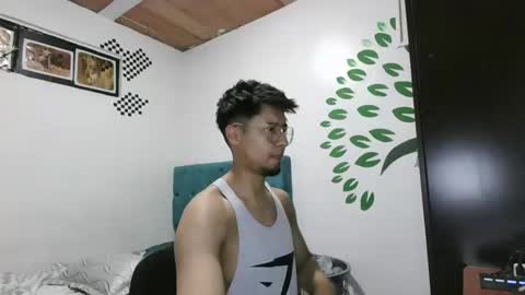 Snapshot of sebas_baby chatting on 9, 11, 2025 SEBASTIAN online show from 9, 11, 2025