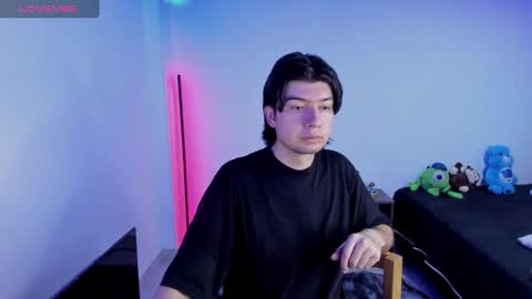 SEBASTIAN online show from 4, 2, 2025