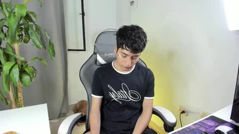 sebastian online show from 10, 3, 2026