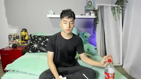 sebastian online show from 20, 6, 2026