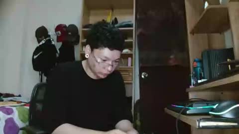 Sebas online show from 23, 2, 2025