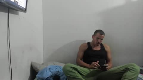 Snapshot of sebastianp13 chatting on 9, 1, 2025 sebatian palacios online show from 9, 1, 2025