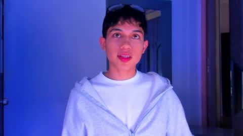 Sebastian online show from 17, 4, 2026