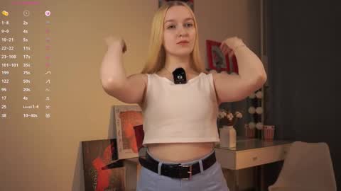 Snapshot of sebrinarainha chatting on 18, 10, 2025 Rina online show from 18, 10, 2025