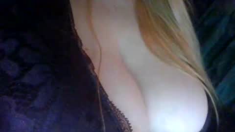 Snapshot of secret18slaveanon chatting on 20, 3, 2026 Sunny online show from 20, 3, 2026