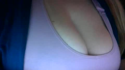 Snapshot of secret18slaveanon chatting on 25, 3, 2026 Sunny online show from 25, 3, 2026