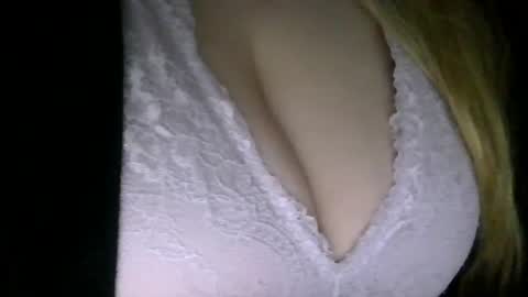 Snapshot of secret18slaveanon chatting on 9, 4, 2026 Sunny online show from 9, 4, 2026