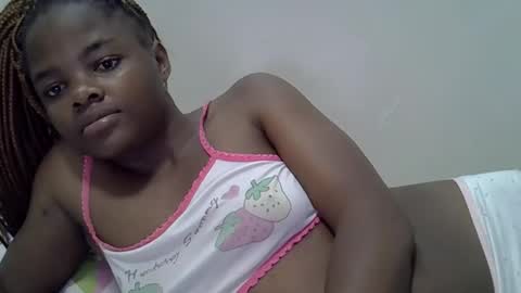 Snapshot of secret_seducer chatting on 28, 11, 2025 cruce online show from 28, 11, 2025