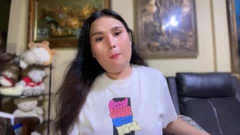 seductive_housewife online show from 4, 4, 2026