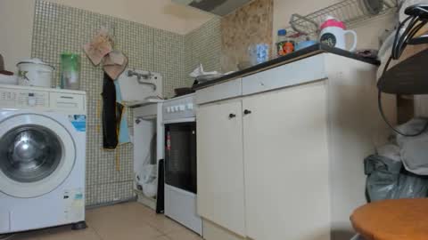 seductive_she_wolf online show from 22, 10, 2025