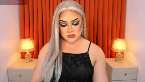 Natalie Mefford online show from 24, 2, 2025