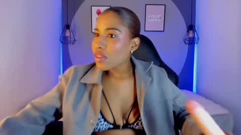 Selena online show from 8, 10, 2025