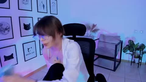 Selena ntmy online show from 7, 3, 2025