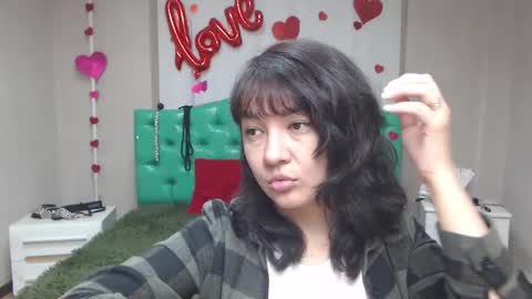 Snapshot of selenafly chatting on 12, 9, 2025 SelenaFly online show from 12, 9, 2025