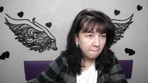 Snapshot of selenafly chatting on 16, 9, 2025 SelenaFly online show from 16, 9, 2025