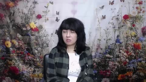 Snapshot of selenafly chatting on 17, 10, 2025 SelenaFly online show from 17, 10, 2025