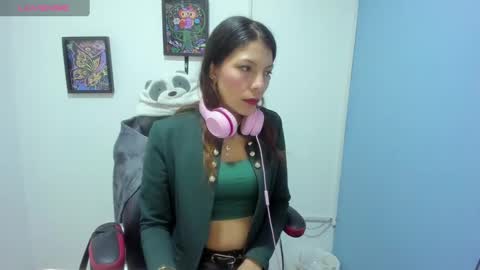 Snapshot of selenakyle92_ chatting on 11, 1, 2025 Selena online show from 11, 1, 2025