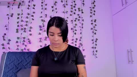 selenastonne online show from 7, 6, 2026
