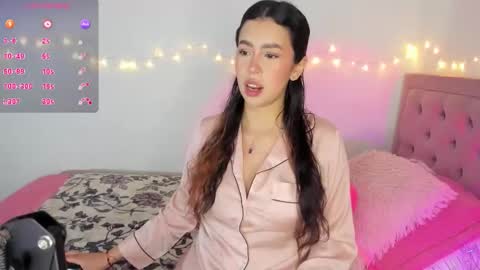 Snapshot of selene_e chatting on 13, 1, 2026 Karol. online show from 13, 1, 2026