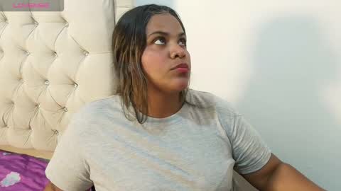 Snapshot of selene_zafiro chatting on 2, 10, 2025 selene_zafiro online show from 2, 10, 2025