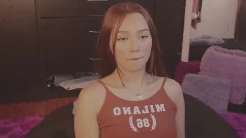 Snapshot of selenee___e chatting on 18, 1, 2025 selene online show from 18, 1, 2025