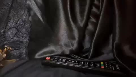 Julian Kinky Bi-guy online show from 10, 12, 2024