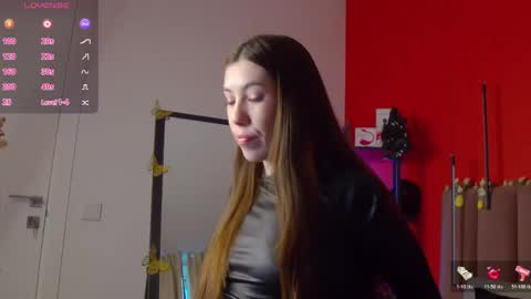 Snapshot of sellashine chatting on 3, 4, 2026 Nicole online show from 3, 4, 2026