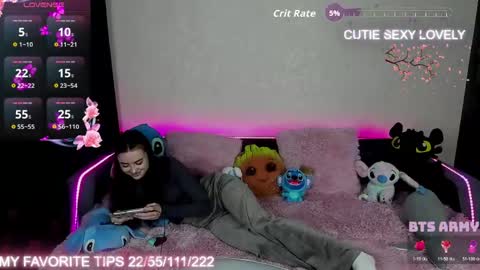Snapshot of semurmur chatting on 13, 5, 2026 S E M U R online show from 13, 5, 2026