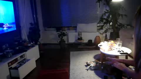 Snapshot of sense_of_art chatting on 8, 2, 2025 MV online show from 8, 2, 2025