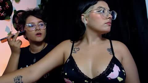 Camille and sophie online show from 11, 11, 2025